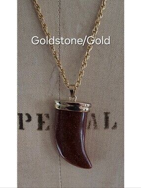 Huge Italian Horn Cornicello/Tiger's Claw Vintage Genuine Stone Pendant